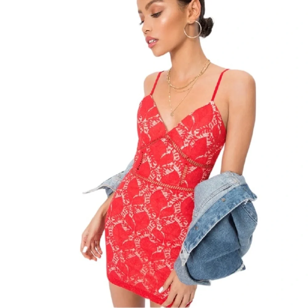Superdown Kensie Lace Mini Dress Women Medium Spaghetti Straps Bodycon Coquette Superdown Kensie Lace Mini Dress Women Medium Spaghetti Straps Bodycon Coquette
